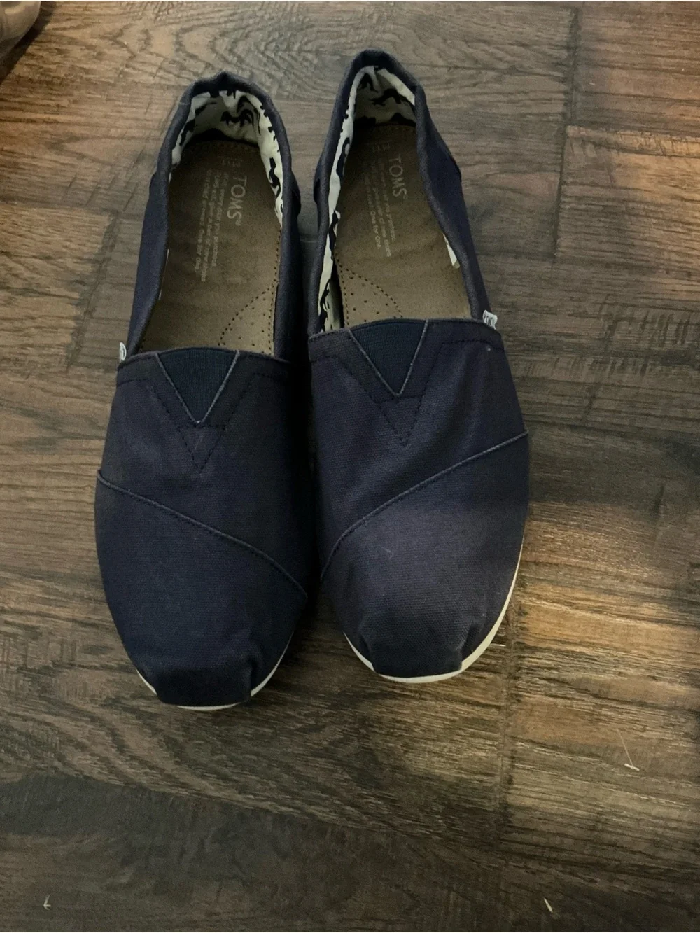 Toms Men's Navy Canvas Classic Slip-On Loafers size 11
